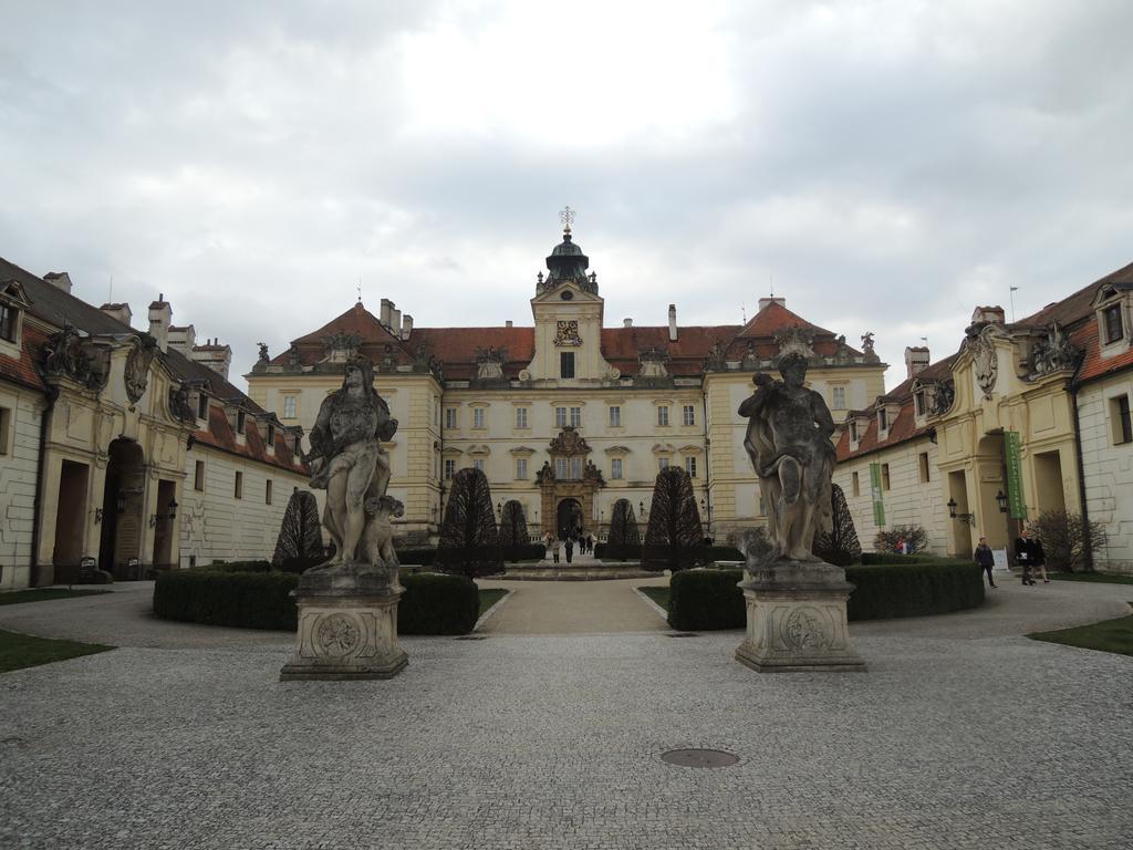Apartmány Hlohovec Exterior foto