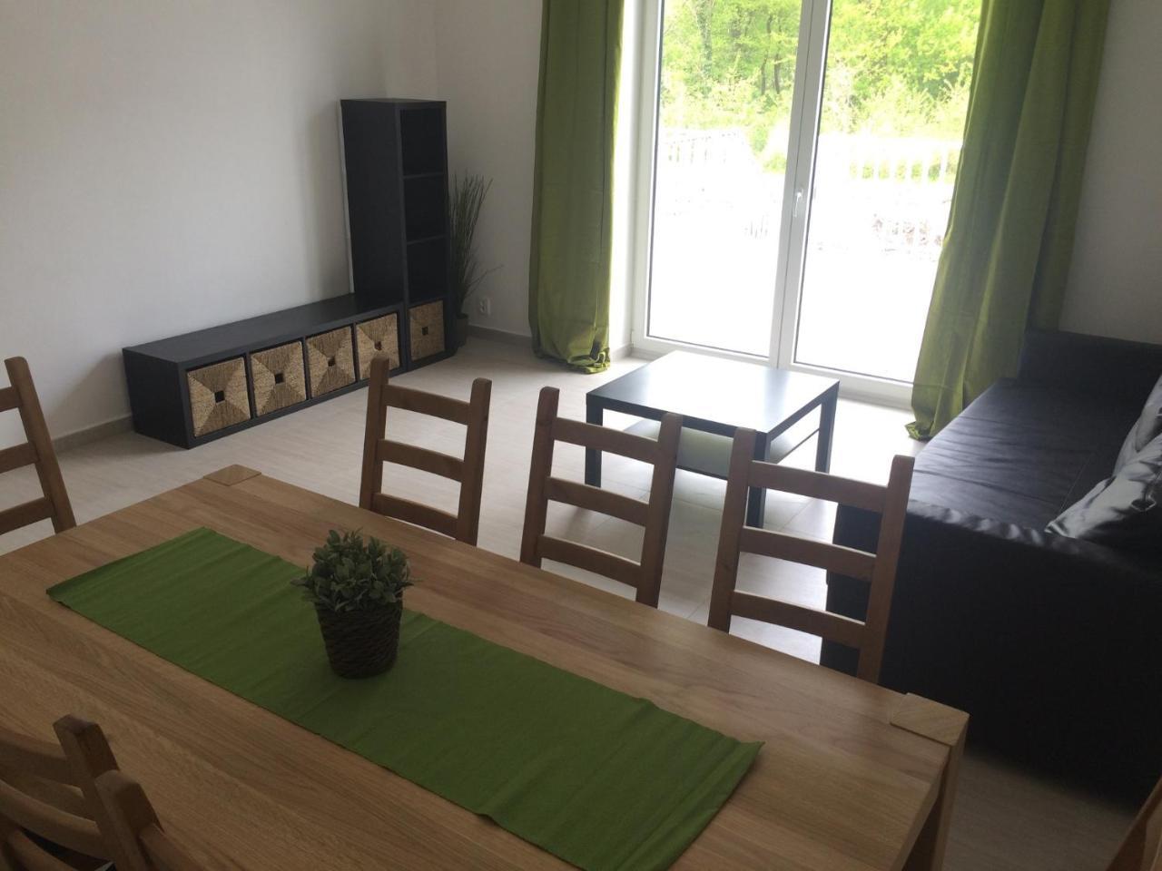 Apartmány Hlohovec Exterior foto